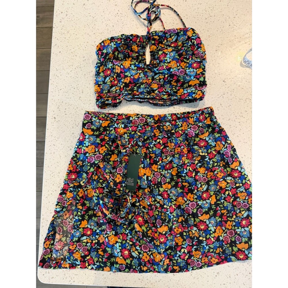 wild fable Black Floral Two-Piece Set with Multicolor Blooms Top/M Skirt/S
